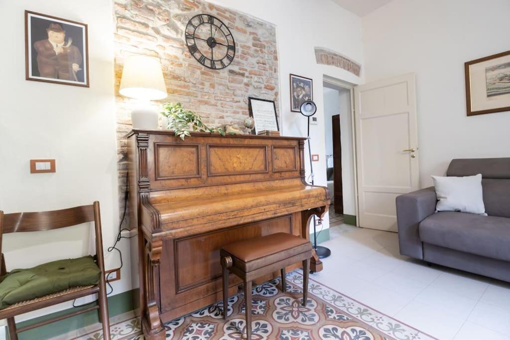شقة 50 Metri Duomo Di Lucca Self Check-In E Wi-Fi المظهر الخارجي الصورة
