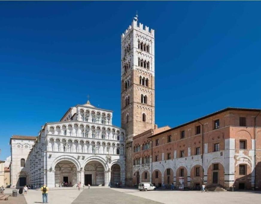 شقة 50 Metri Duomo Di Lucca Self Check-In E Wi-Fi المظهر الخارجي الصورة