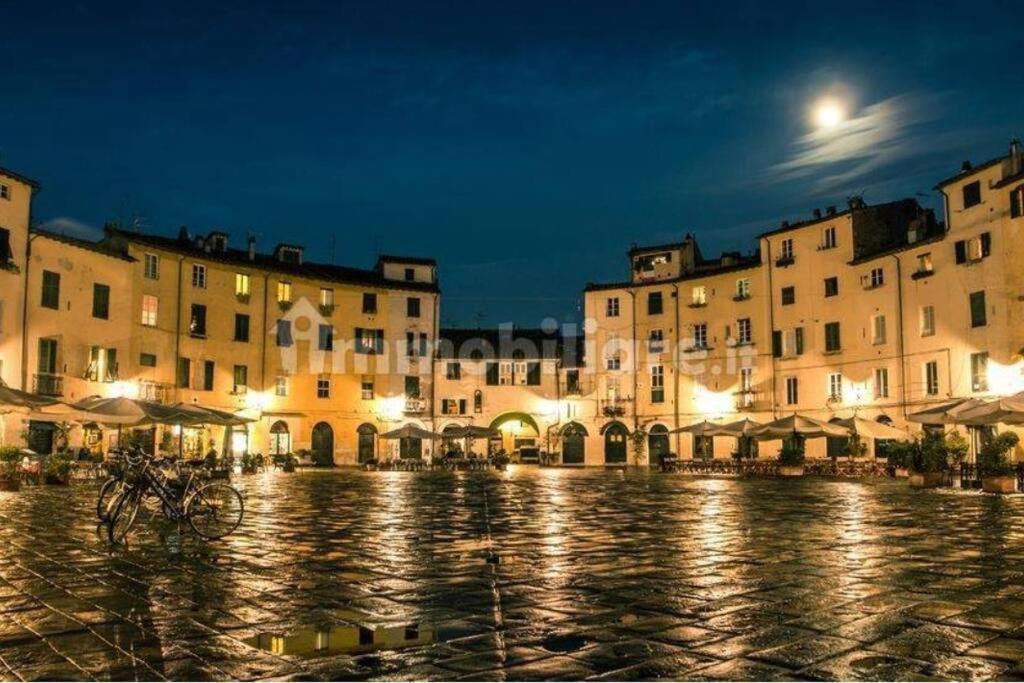 شقة 50 Metri Duomo Di Lucca Self Check-In E Wi-Fi المظهر الخارجي الصورة